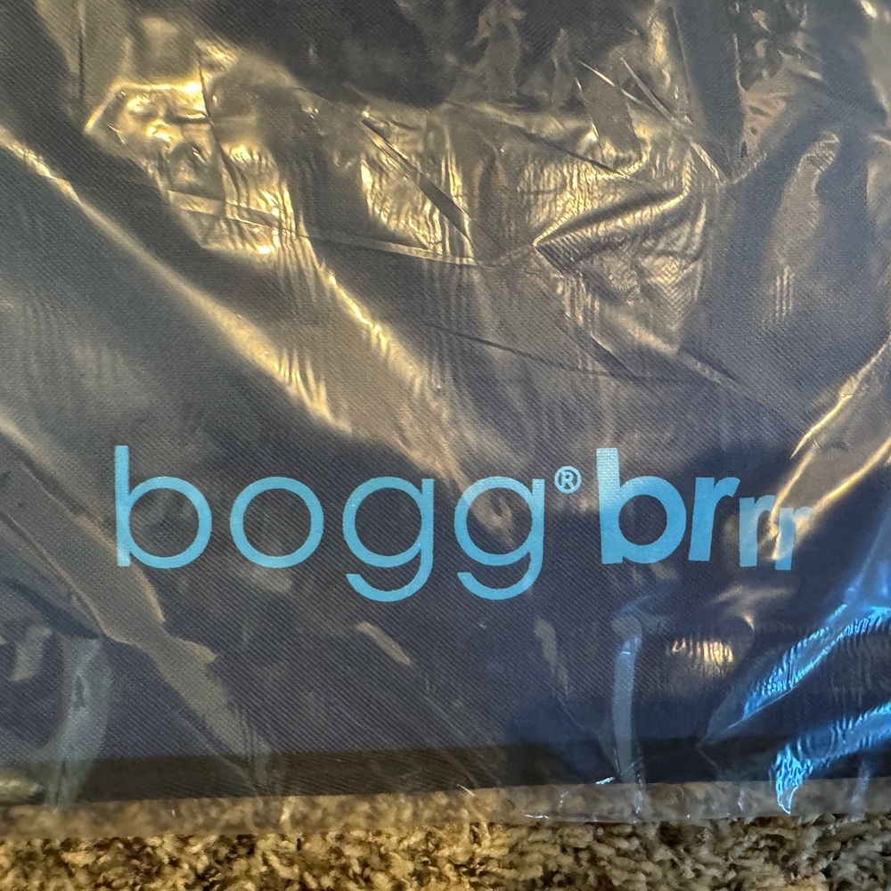BOGG BRRR Cooler Bag - Picture 2 of 4
